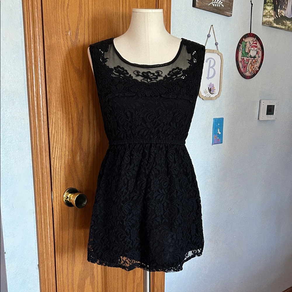 Motherhood Maternity Black Lace Tank Top